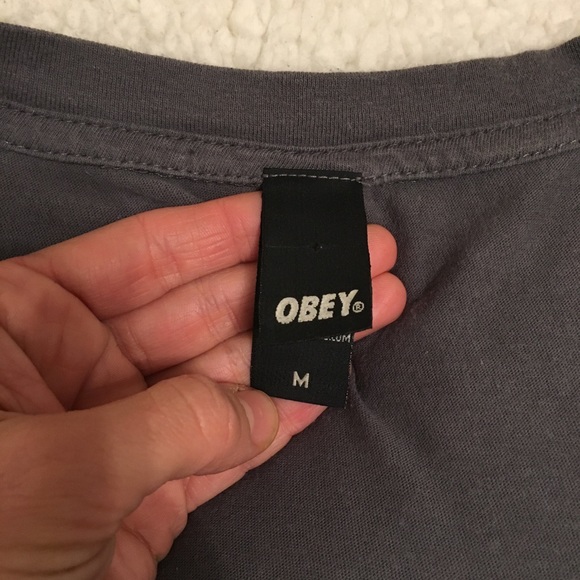 Obey Deep V-Neck Grey T-shirt - Picture 3 of 4